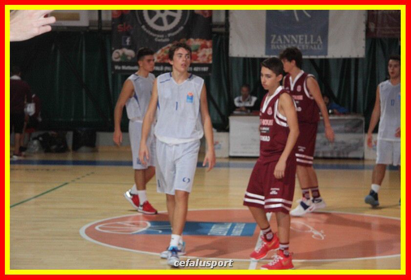 131031 BasketU18 059_tn.jpg